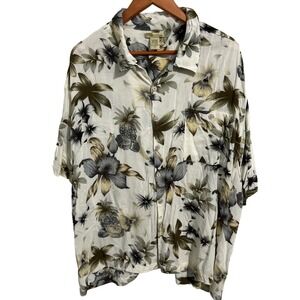 Islander Men's Tropical Floral Print Button Up Short-Sleeved Shirt Size 2X